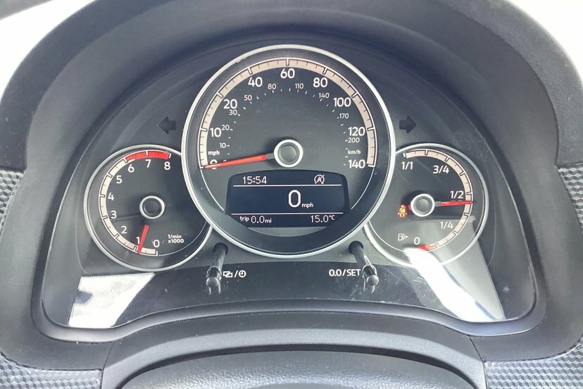 Volkswagen Up 1.0 Move Up Tech Edition Euro 6 Ss Red #24
