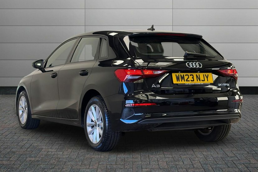 Audi A3 1.0 Tfsi 30 Technik Sportback 1 Black #3