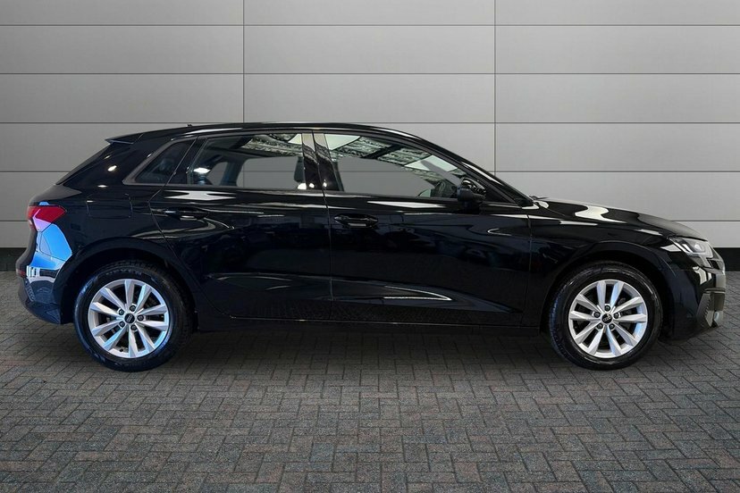 Audi A3 1.0 Tfsi 30 Technik Sportback 1 Black #4