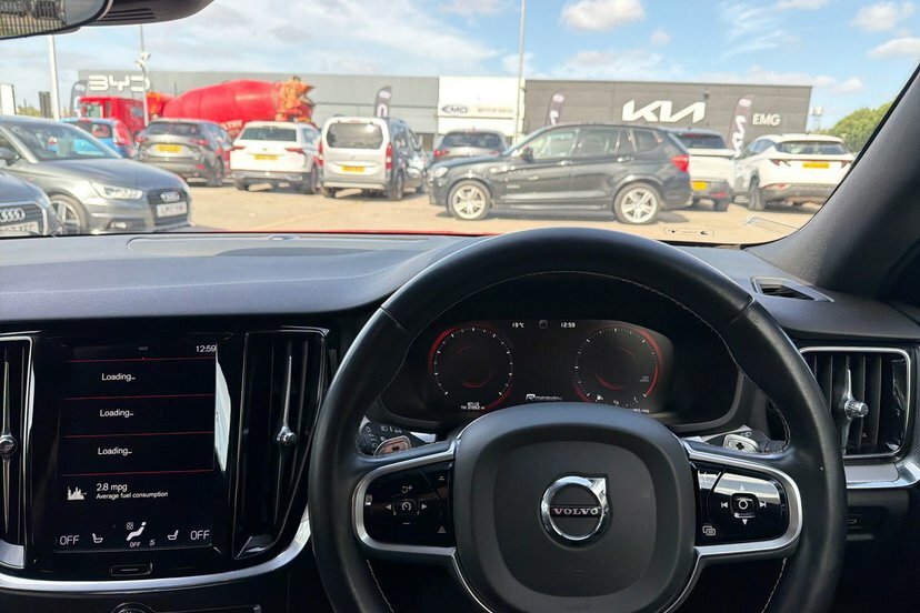Volvo V60 V60 Momentum D4 Grey #31