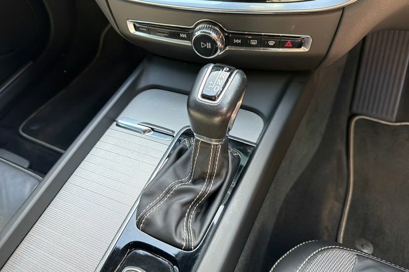 Volvo V60 V60 Momentum D4 Grey #8