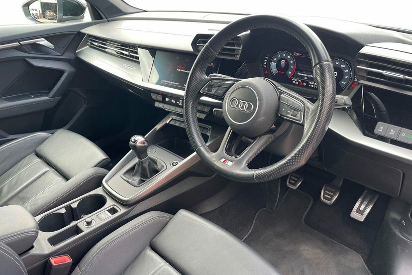 Audi A3 1.5 Tfsi 35 S Line Sportback 15 Black #6