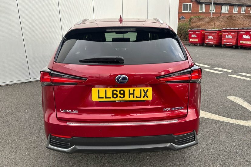 Lexus NX 2.5 300H Premium Suv Hybrid E-cvt 4Wd E White #31