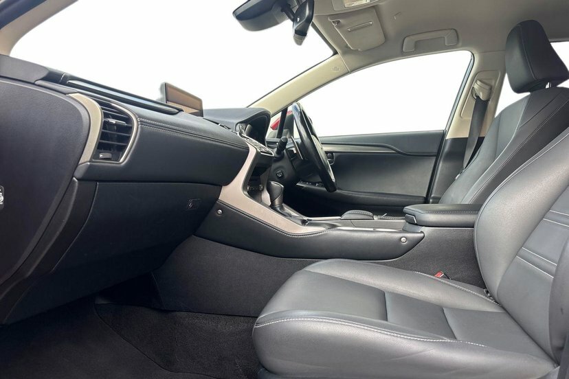 Lexus NX 2.5 300H Gpf Suv Hybrid E-cvt 4Wd 197 Red #2