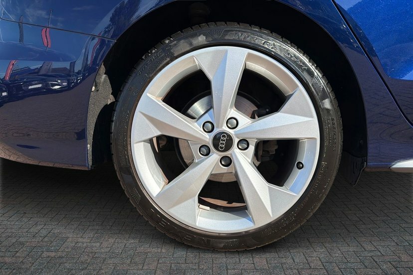 Audi A3 1.5 Tfsi 35 S Line Saloon 150 P Blue #5