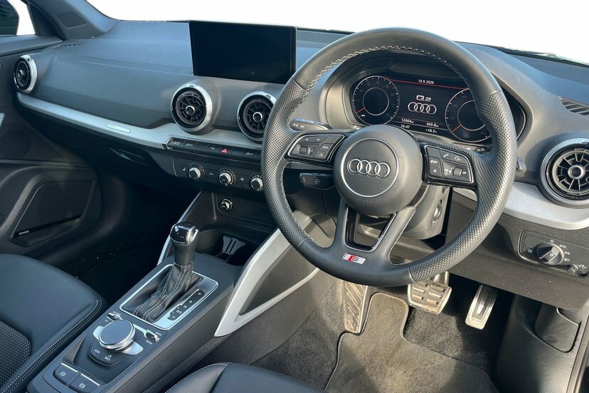 Audi Q2 1.5 Tfsi Cod 35 S Line Suv S Tronic 15 Black #6