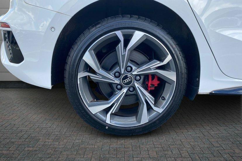 Audi A3 1.4 Tfsie 45 S Line Competition Sportback Petr White #5