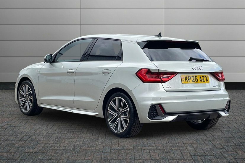 Audi A1 1.5 Tfsi 35 S Line Sportback S Tronic Silver #3