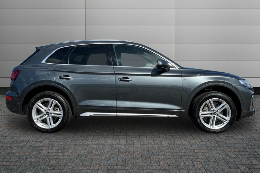 Audi Q5 2.0 Tdi 40 S Line Suv S Tronic Quattro Grey #4