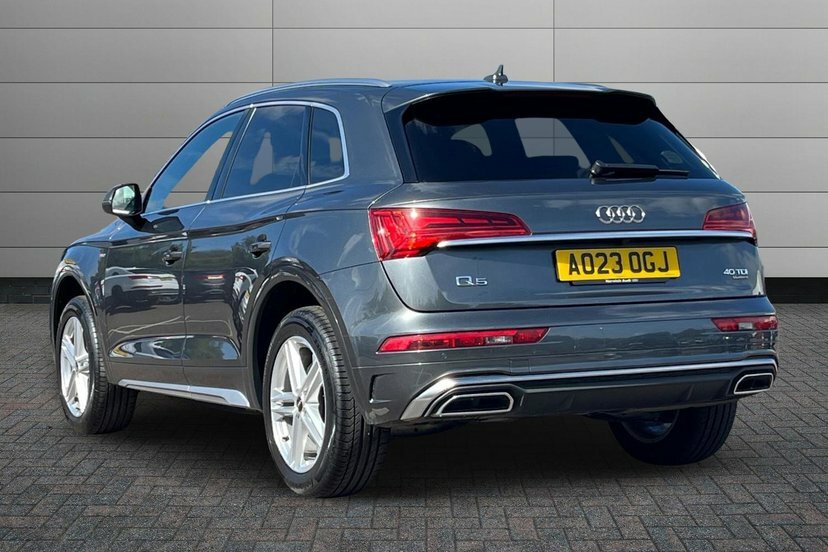 Audi Q5 2.0 Tdi 40 S Line Suv S Tronic Quattro Grey #3
