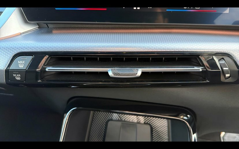 BMW iX2 150Kw Edrive20 M Sport 65Kwh Grey #29