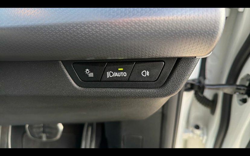 BMW iX2 150Kw Edrive20 M Sport 65Kwh Grey #24