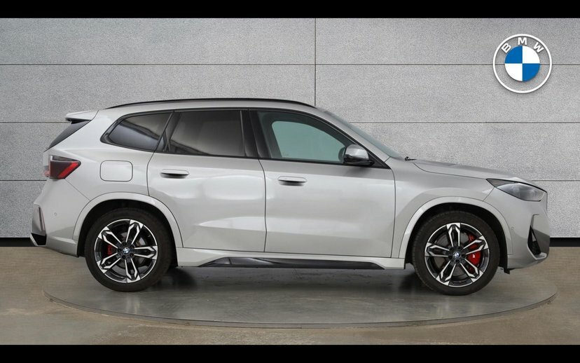 BMW iX1 Ix1 Edrive20 M Sport Silver #3
