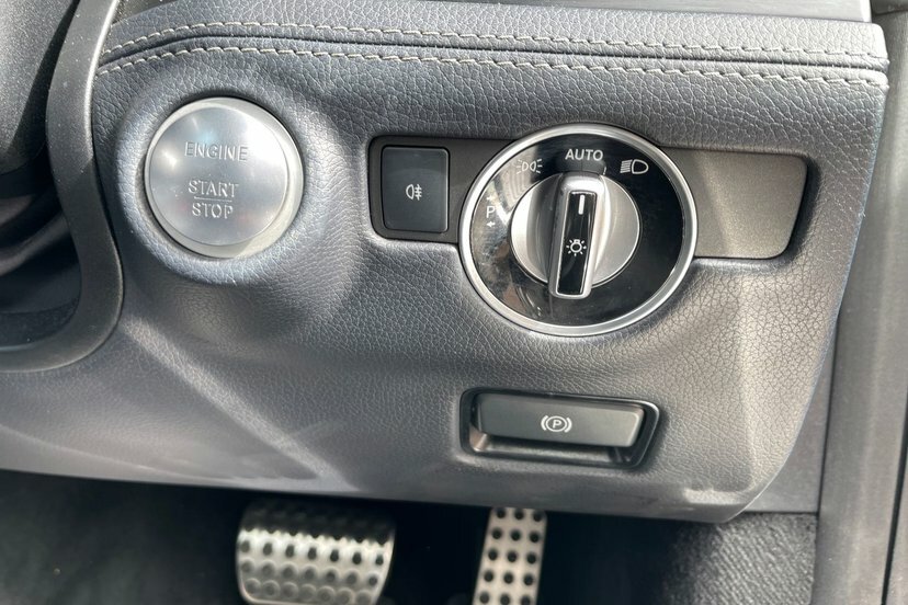 Mercedes-Benz SL Class Sl 63 Mct Black #18