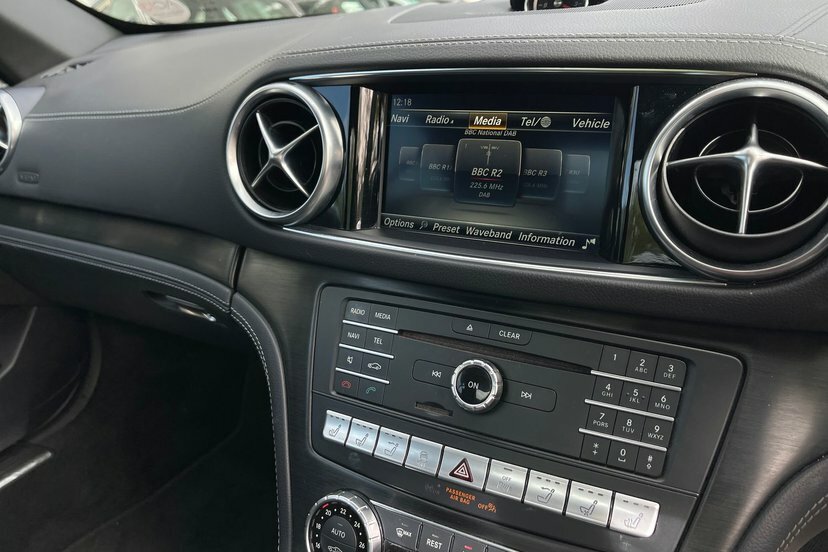 Mercedes-Benz SL Class Sl 63 Mct Black #15