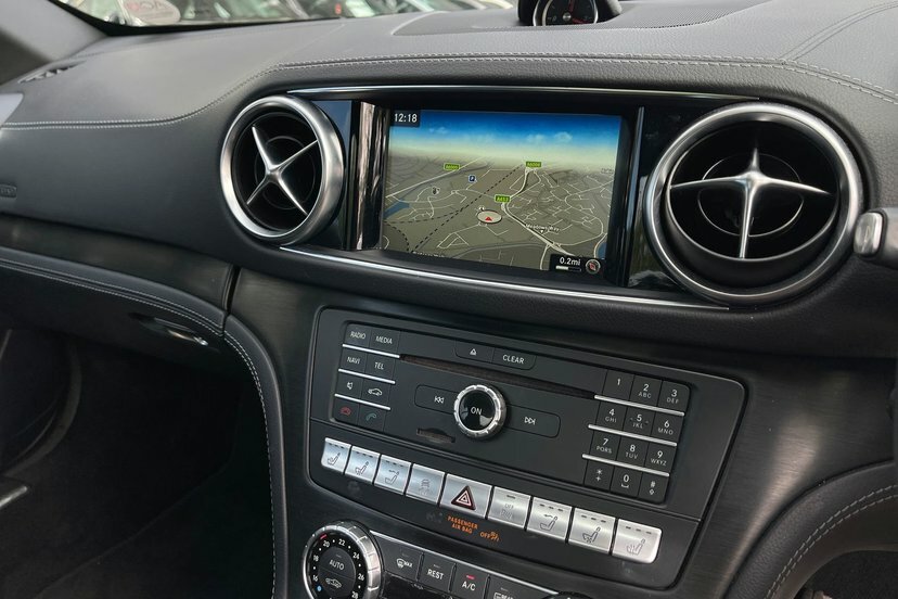 Mercedes-Benz SL Class Sl 63 Mct Black #14