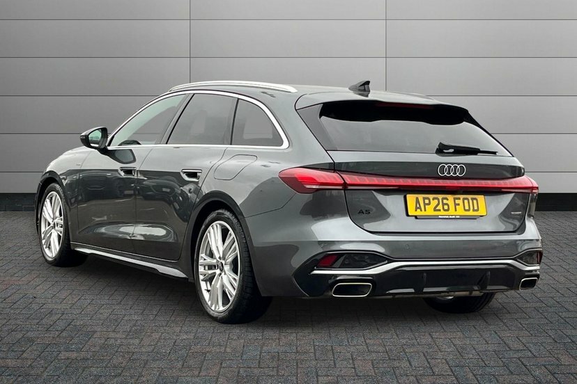 Audi A5 2.0 E-hybrid 25.9Kwh S Line Estate Plug Grey #2