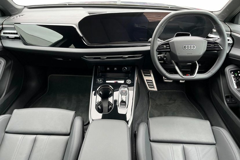 Audi A5 2.0 Tfsi 299 E Quattro S Line S Tronic 2026 Red #8
