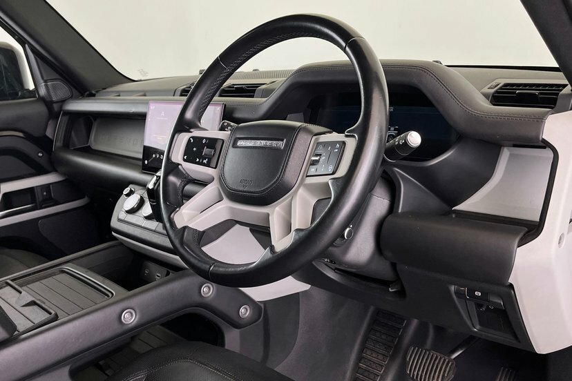 Land Rover Defender 110 Defender D250 X-dynamic Se 110 3.0  #32
