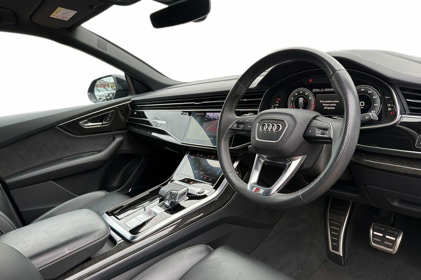 Audi Q8 3.0 Tfsi V6 55 Black Edition Suv Tiptro Blue #6