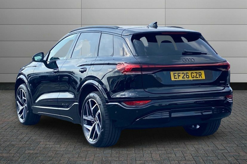 Audi Q6 E-Tron 100Kwh Black Edition Suv Quattro Black #3