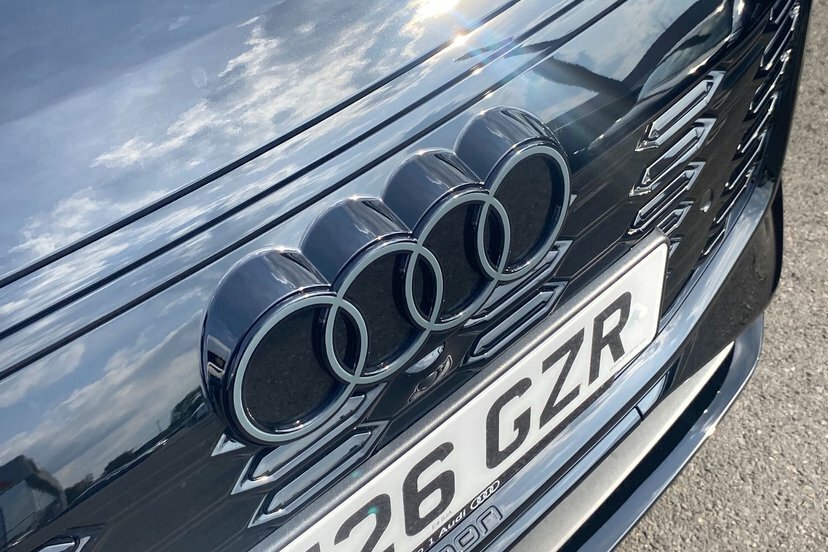 Audi Q6 E-Tron 100Kwh Edition 1 Sportback Quatt Grey #12