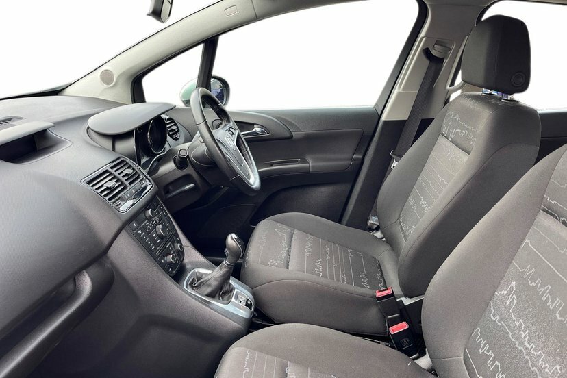 Vauxhall Meriva 1.4I Life Mpv 100 Ps Silver #2