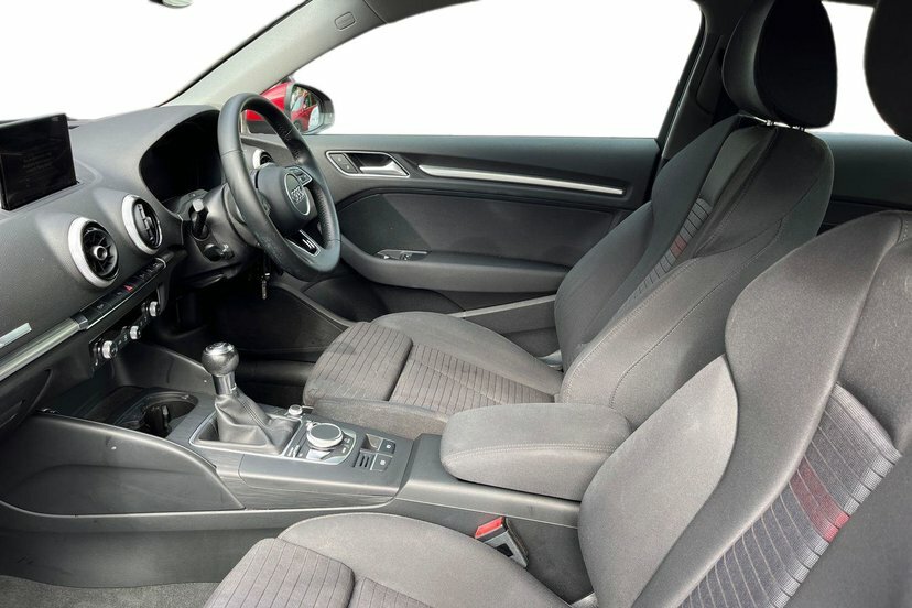 Audi A3 1.4 Tfsi Cod Sport Hatchback 15 Red