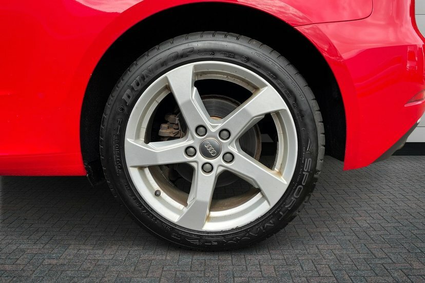 Audi A3 1.4 Tfsi Cod Sport Hatchback 15 Red #4
