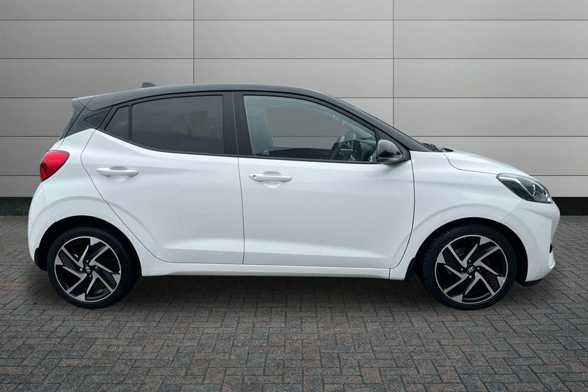 Hyundai I10 1.0 Premium Hatchback 67 Ps White #4