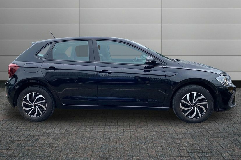 Volkswagen Polo 1.0 Tsi Life Hatchback Dsg 95 Ps Black #4