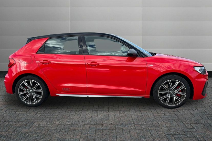 Audi A1 2.0 Tfsi 40 S Line Competition Sportback Petro Red #4