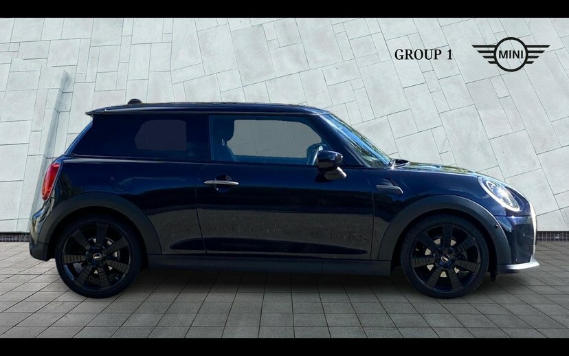 Mini Hatch 3-Door Hatch Cooper Resolute Edition Black #3