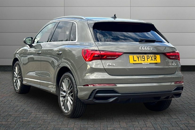Audi Q3 1.5 Tfsi Cod 35 S Line Suv S Tronic 15 Grey #3