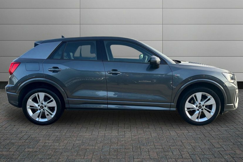 Audi Q2 1.5 Tfsi Cod 35 S Line Suv S Tronic 15 Grey #4