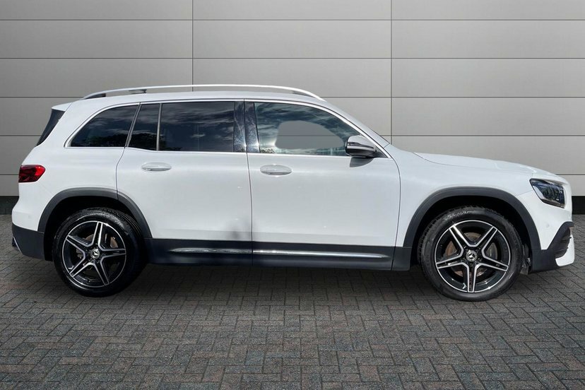 Mercedes-Benz GLB Class 1.3 Glb200 Amg Line Executive Suv 7G- White #3