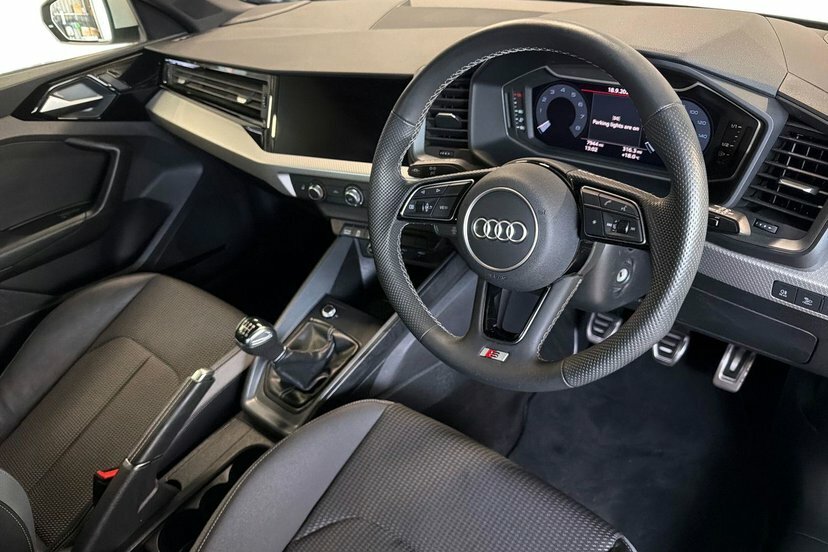 Audi A1 1.0 Tfsi 30 S Line Sportback 11 White #6
