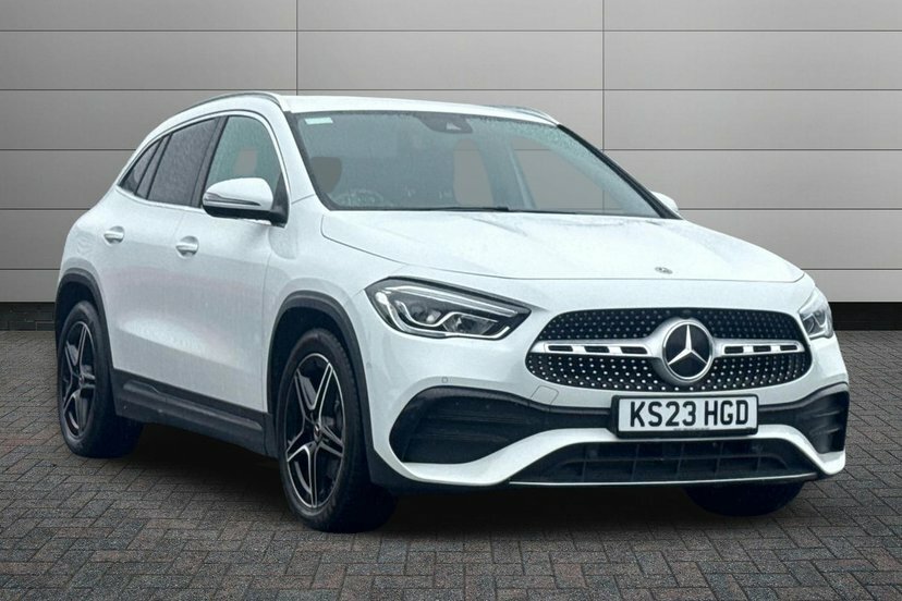 Mercedes-Benz GLA Class 1.3 Gla200 Amg Line Executive Suv 7G- White