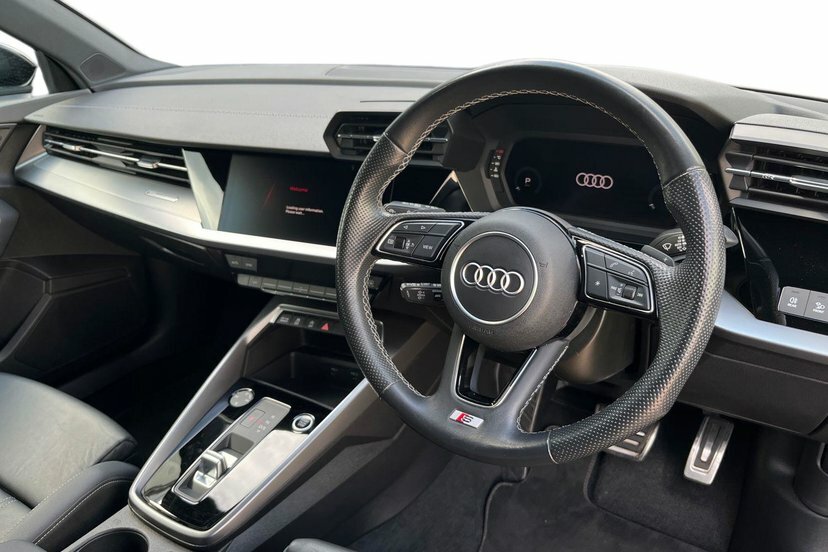 Audi A3 1.0 Tfsi 30 S Line Sportback S Tronic Black #6