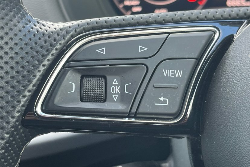 Audi Q2 Sport 30 Tfsi 110 Ps 6-Speed Grey #16