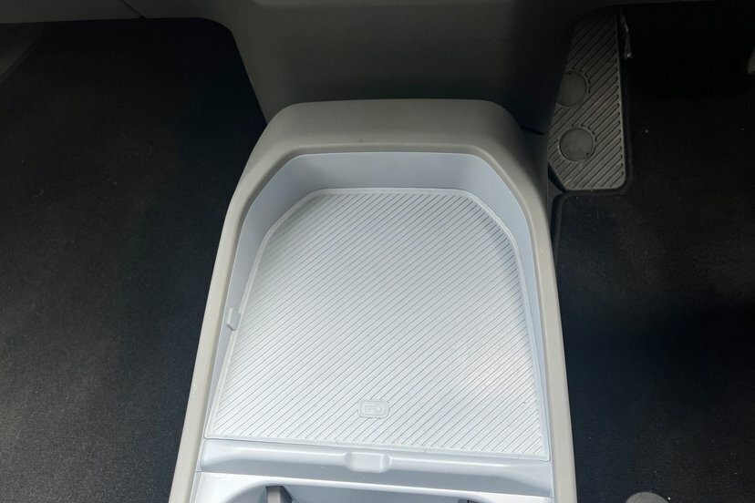 Kia EV3 81.4Kwh Air Suv 201 Bhp White #20