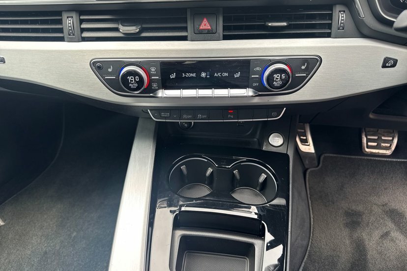 Audi A5 Coup- Edition 1 40 Tdi Quattro 190 Ps S Tronic White #21