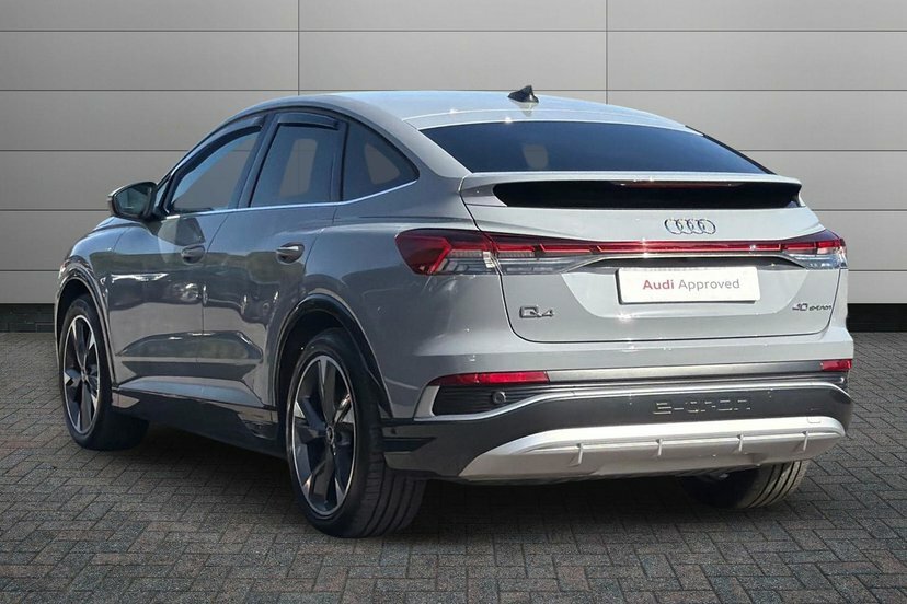 Audi Q4 E Tron 40 S Line Sportback 82Kwh 204 P Grey #3