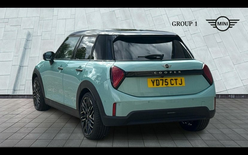 Mini Hatch Cooper C Green #2