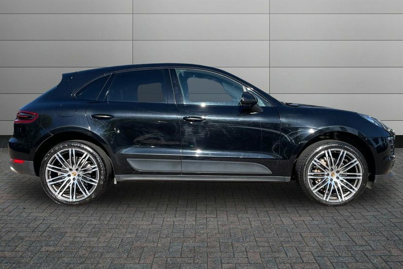 Porsche Macan 3.0 Td V6 S Suv Pdk 4Wd 258 Ps Black #3