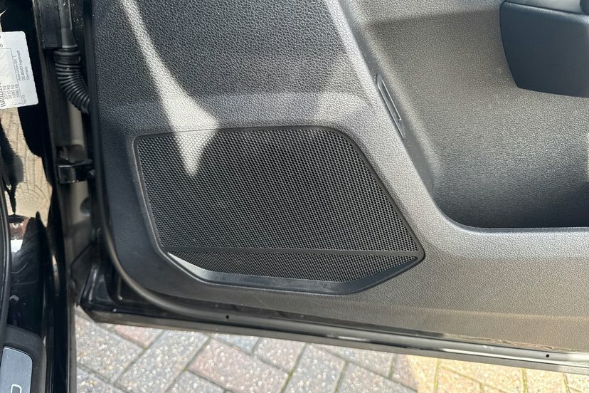 Audi Q3 Black Edition 35 Tfsi 150 Ps S Tronic Grey #24