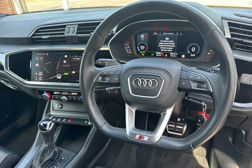 Audi Q3 Black Edition 35 Tfsi 150 Ps S Tronic Grey #21