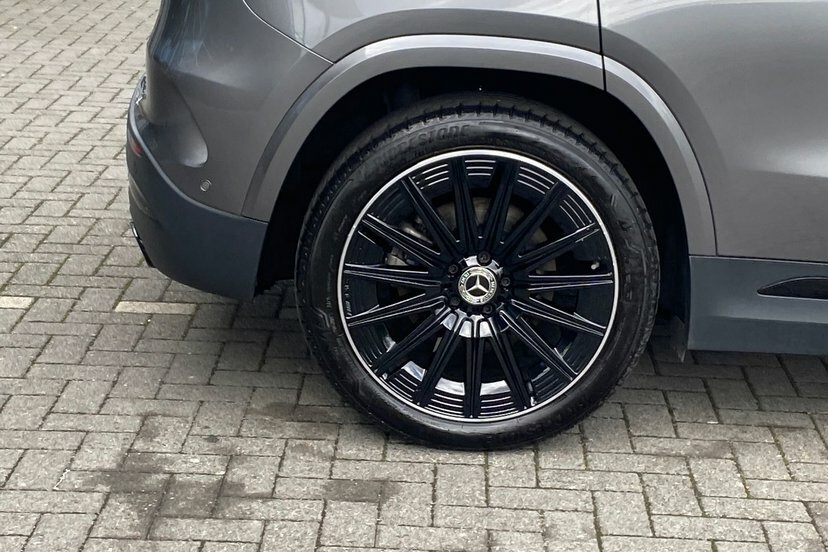 Mercedes-Benz GLA Class 1.3L Amg Line Grey #30