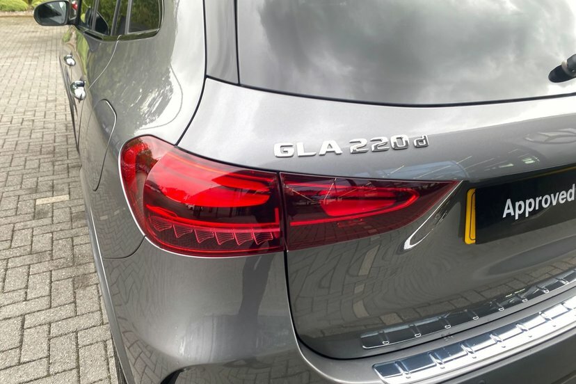 Mercedes-Benz GLA Class 1.3L Amg Line Grey #23