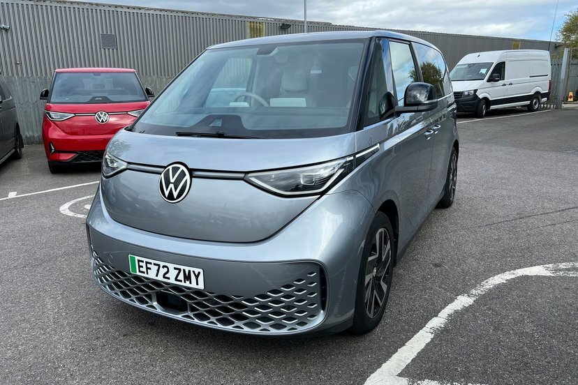 Volkswagen ID.Buzz 150Kw 1St Edition Pro 77Kwh Yellow #7